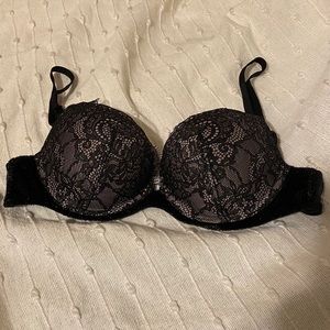 Victoria Secret Bombshell Lace and Velvet Bra